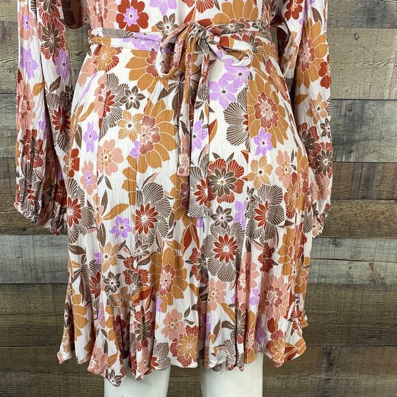 Talulah Gotta Have It Dress Long Sleeve Brown Purple Floral SZ Large - Picture 7 of 12
